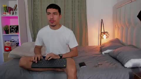 boy_jerry online show from 13, 7, 2026