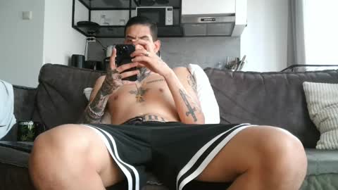 boy_master5 online show from 5, 6, 2026