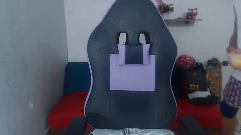 Snapshot of boy_tatto77 chatting on 5, 1, 2026 boy_tatto77 online show from 5, 1, 2026