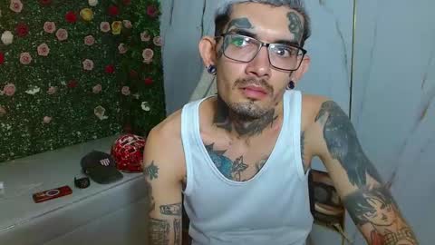 Snapshot of boy_tatto77 chatting on 4, 2, 2026 boy_tatto77 online show from 4, 2, 2026