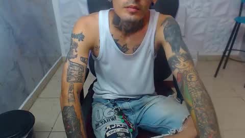 Snapshot of boy_tatto77 chatting on 16, 2, 2026 boy_tatto77 online show from 16, 2, 2026