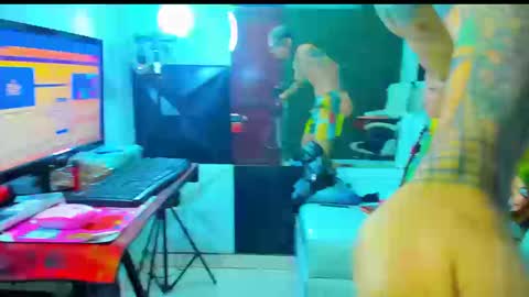 Snapshot of boy_tatto77 chatting on 12, 3, 2026 boy_tatto77 online show from 12, 3, 2026