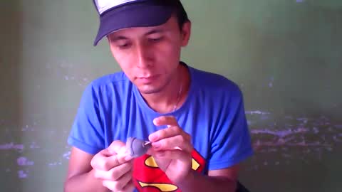 Boy online show from 9, 2, 2025