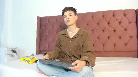 ALEX - TAYLER  -MIKE online show from 12, 7, 2026