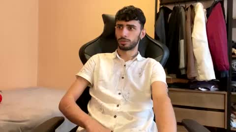 boyzinm2 online show from 28, 11, 2025