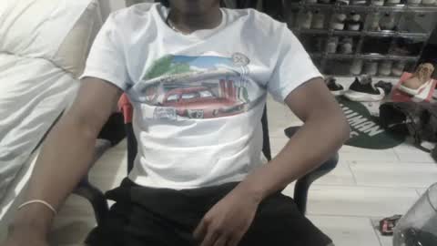 Snapshot of bquen400 chatting on 19, 1, 2025 bquen400 online show from 19, 1, 2025