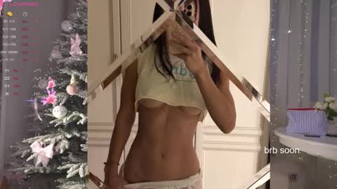 Snapshot of brabuss_ chatting on 14, 1, 2026 Lana online show from 14, 1, 2026