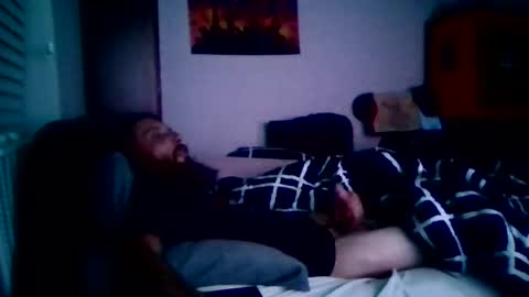 GuitarBrad1989 online show from 10, 7, 2026