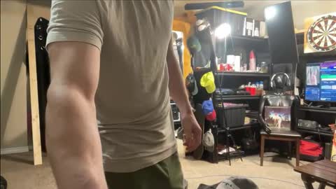 Snapshot of brad_bounce chatting on 15, 1, 2026 Brad Ballsy online show from 15, 1, 2026