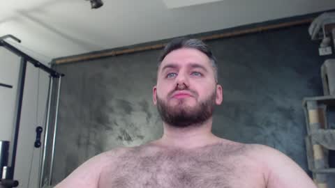 Snapshot of brad_pittfall chatting on 4, 1, 2025 ask me online show from 4, 1, 2025