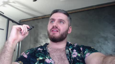 Snapshot of brad_pittfall chatting on 8, 1, 2025 ask me online show from 8, 1, 2025