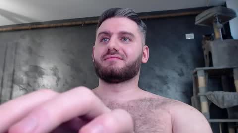 Snapshot of brad_pittfall chatting on 13, 2, 2025 ask me online show from 13, 2, 2025