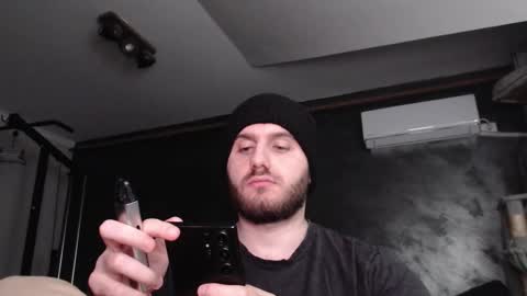 Snapshot of brad_pittfall chatting on 4, 10, 2025 ask me online show from 4, 10, 2025