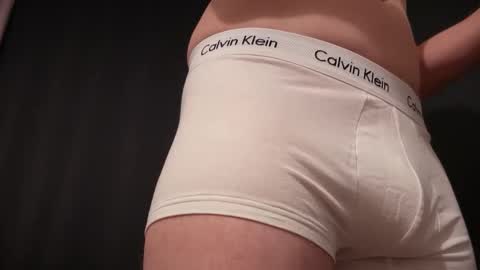 Snapshot of bradley_cock chatting on 22, 12, 2025 bradley_cock online show from 22, 12, 2025