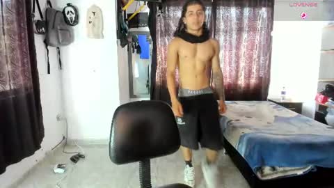 Bradley Strong online show from 28, 7, 2026