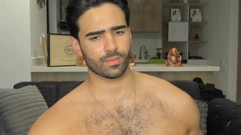 bradleymartin7 online show from 13, 2, 2025