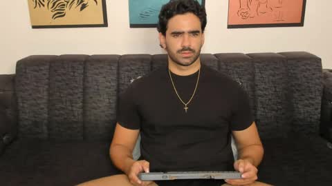 bradleymartin7 online show from 22, 4, 2026