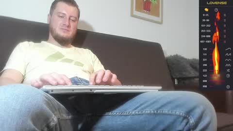 Snapshot of bradryder__ chatting on 5, 2, 2025 Call me Alex online show from 5, 2, 2025