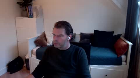 Snapshot of bram1944972145 chatting on 10, 12, 2024 Bram online show from 10, 12, 2024