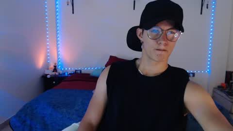 Snapshot of brandon_starkk chatting on 4, 8, 2026 brandon_starkk online show from 4, 8, 2026