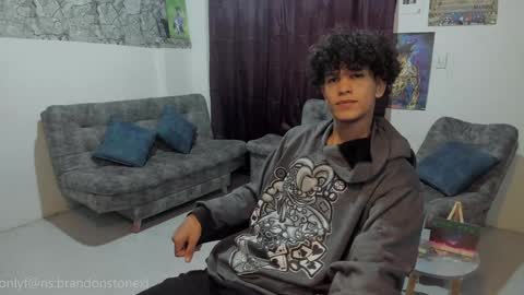 Snapshot of brandonstonexl chatting on 8, 2, 2025 Brandon Stone online show from 8, 2, 2025