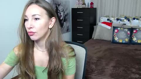 Snapshot of brandy_gem chatting on 20, 12, 2025 Brandy Gem online show from 20, 12, 2025