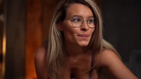 Alex online show from 19, 1, 2025