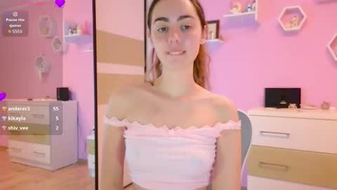 Annie online show from 8, 11, 2025