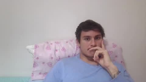 Snapshot of brazilboy2026 chatting on 23, 10, 2025 brazilboy2026 online show from 23, 10, 2025