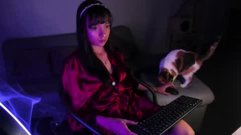 breakfastwithtiffanys online show from 29, 4, 2026
