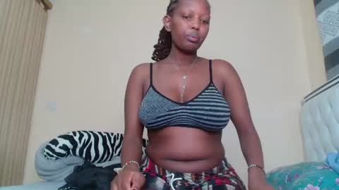 Snapshot of bree_beauty chatting on 13, 7, 2026 bree_beauty online show from 13, 7, 2026