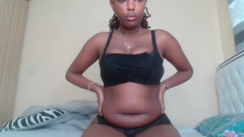 Snapshot of bree_beauty chatting on 16, 7, 2026 bree_beauty online show from 16, 7, 2026