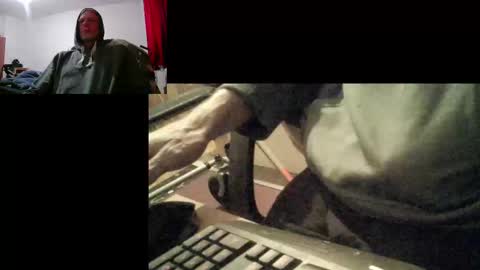 Snapshot of bremer64 chatting on 15, 2, 2025 bremer64 online show from 15, 2, 2025