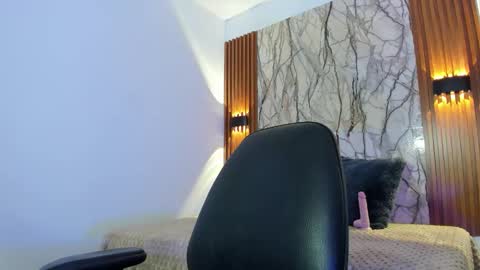 Snapshot of brendafoxyy chatting on 8, 10, 2025 brendafoxyy online show from 8, 10, 2025