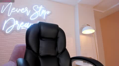 Brenna Walker IG 4lexandracasas online show from 23, 1, 2025