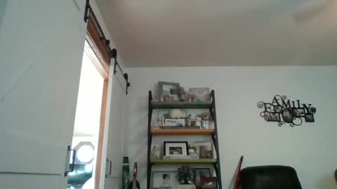 hey online show from 26, 1, 2025