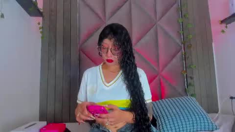 B R I A  online show from 24, 6, 2026