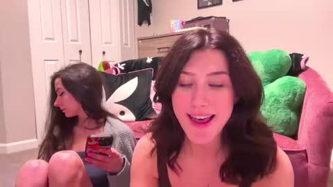 Brianna3 online show from 5, 2, 2025