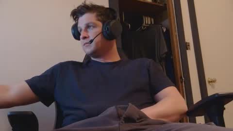 brian7891012 online show from 19, 3, 2026