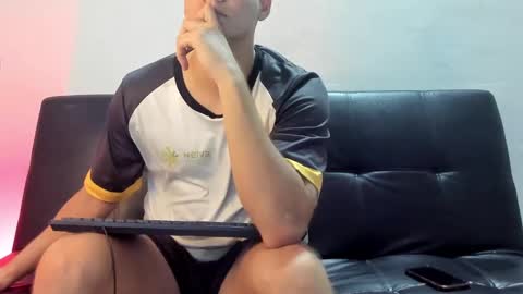 Snapshot of brian_mac chatting on 21, 1, 2025 brian_mac online show from 21, 1, 2025