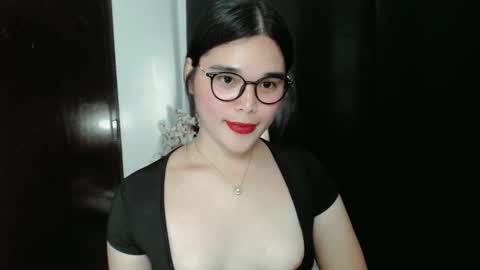 Snapshot of briana_sinclaire chatting on 4, 6, 2026 Claire online show from 4, 6, 2026