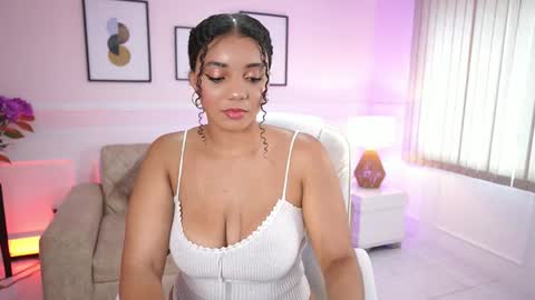 Briana Lane online show from 27, 4, 2026