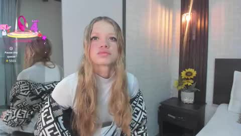 Briana online show from 25, 10, 2025