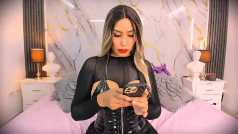 Snapshot of brianna_ortiz chatting on 1, 3, 2025 Brianna Ortiz online show from 1, 3, 2025