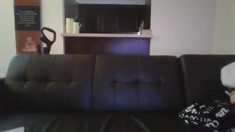 Snapshot of briannabills chatting on 21, 2, 2025 Brianna Bills online show from 21, 2, 2025