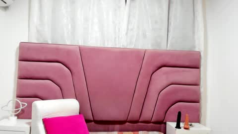 Snapshot of brianrossex chatting on 17, 9, 2025 BRIANROSS online show from 17, 9, 2025