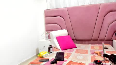 Snapshot of brianrossex chatting on 19, 9, 2025 BRIANROSS online show from 19, 9, 2025