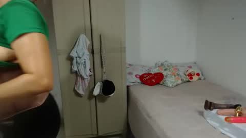 Snapshot of brida_angela29 chatting on 21, 5, 2026 brida_angela29 online show from 21, 5, 2026