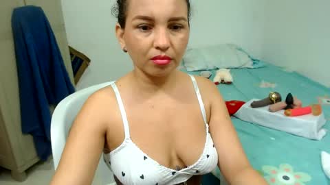 Snapshot of brida_angela29 chatting on 22, 6, 2026 brida_angela29 online show from 22, 6, 2026
