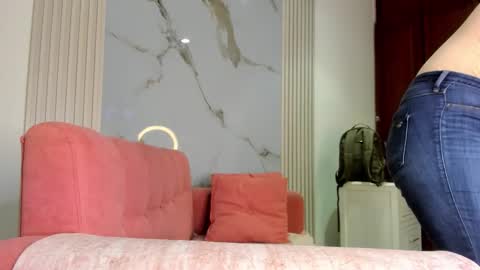    online show from 14, 3, 2026